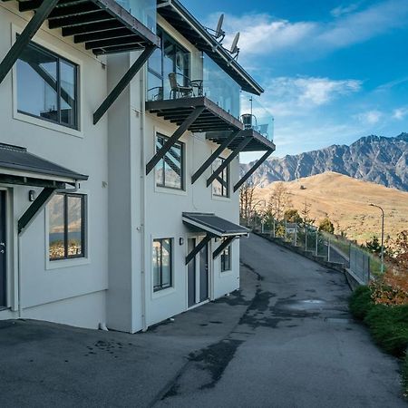 Апартаменты Alpine Loft With Jaw-Dropping View! Квинстаун Экстерьер фото