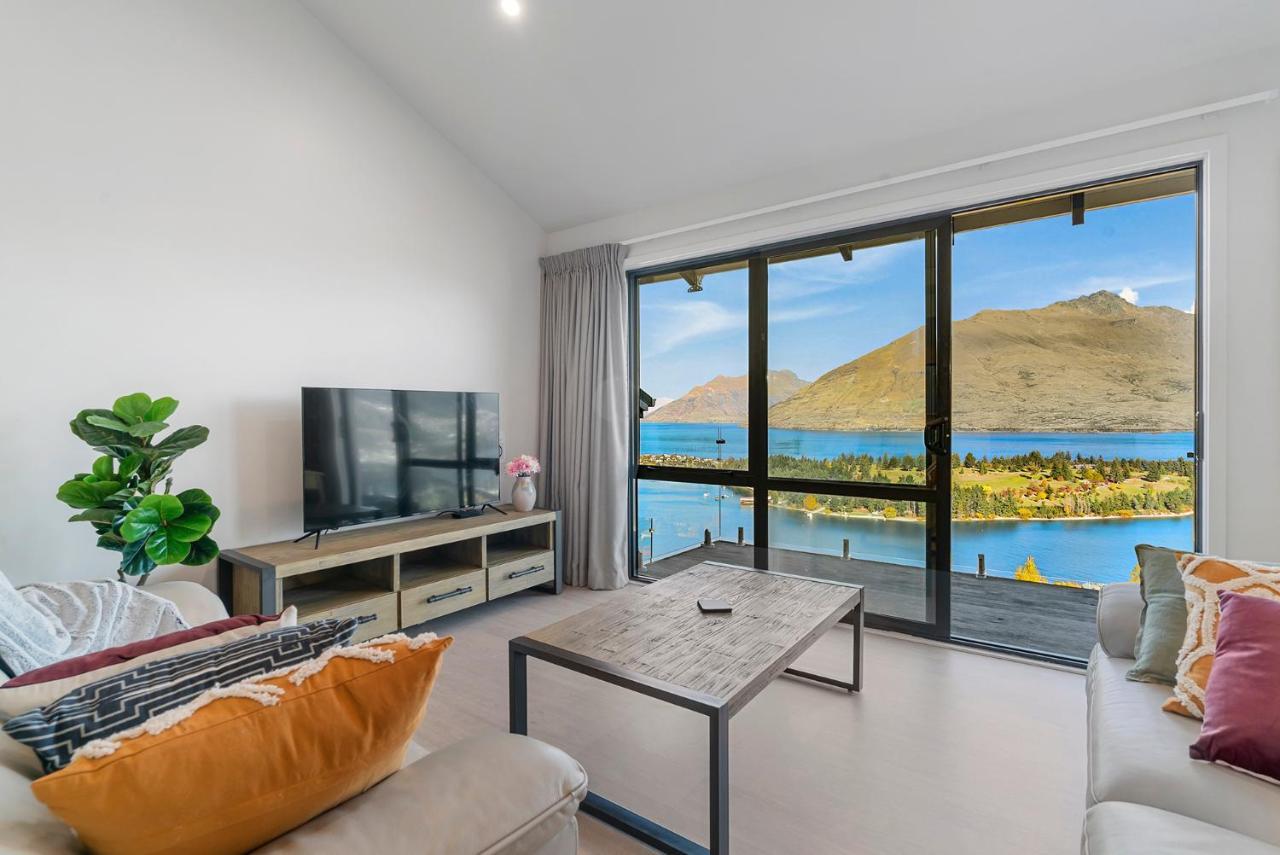 Апартаменты Alpine Loft With Jaw-Dropping View! Квинстаун Экстерьер фото
