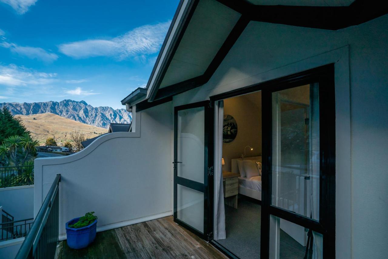Апартаменты Alpine Loft With Jaw-Dropping View! Квинстаун Экстерьер фото